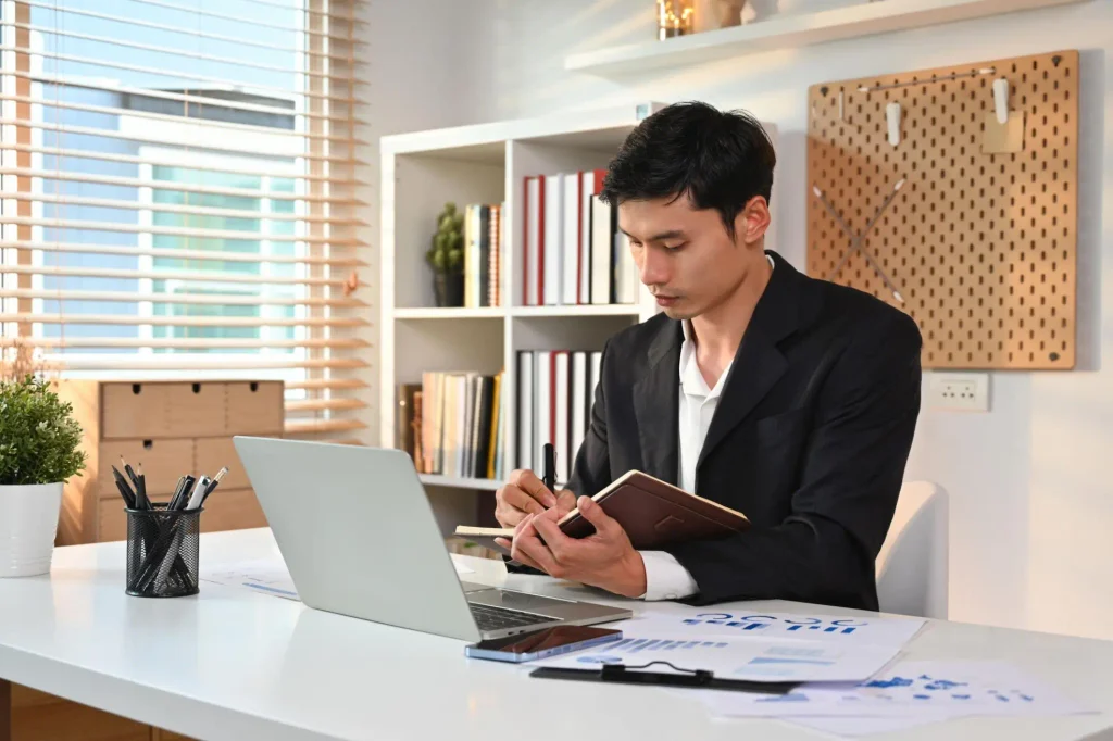 Entrepreneur planning a new business idea