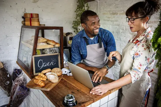 What Is the Difference Between Business and Entrepreneurship? 